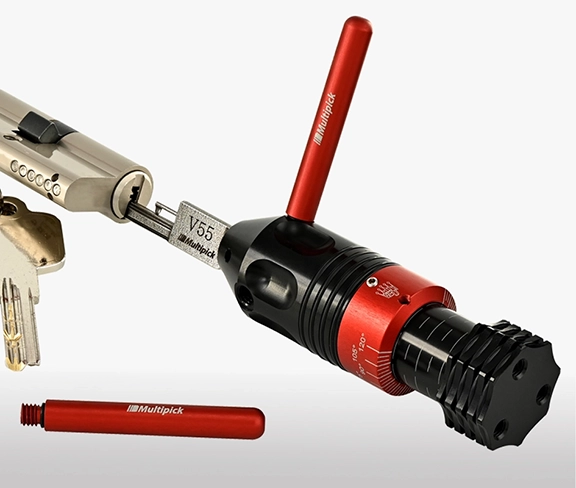 ARES opener for drilling recesses