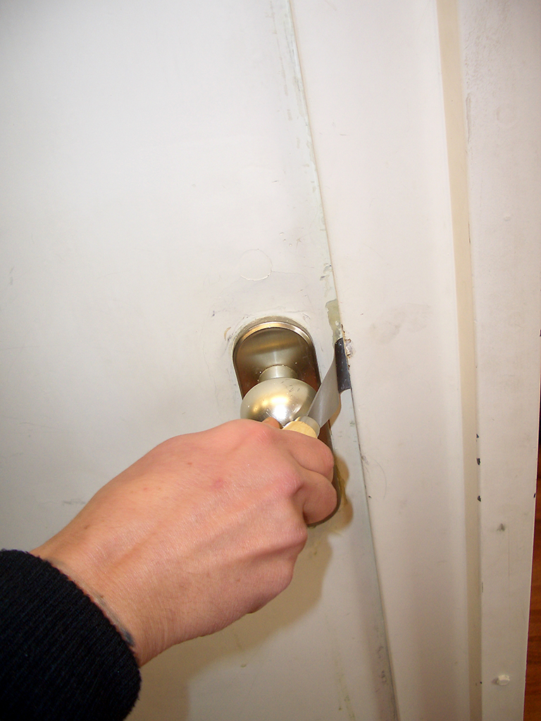 Universal door latch spatula 20 mm
